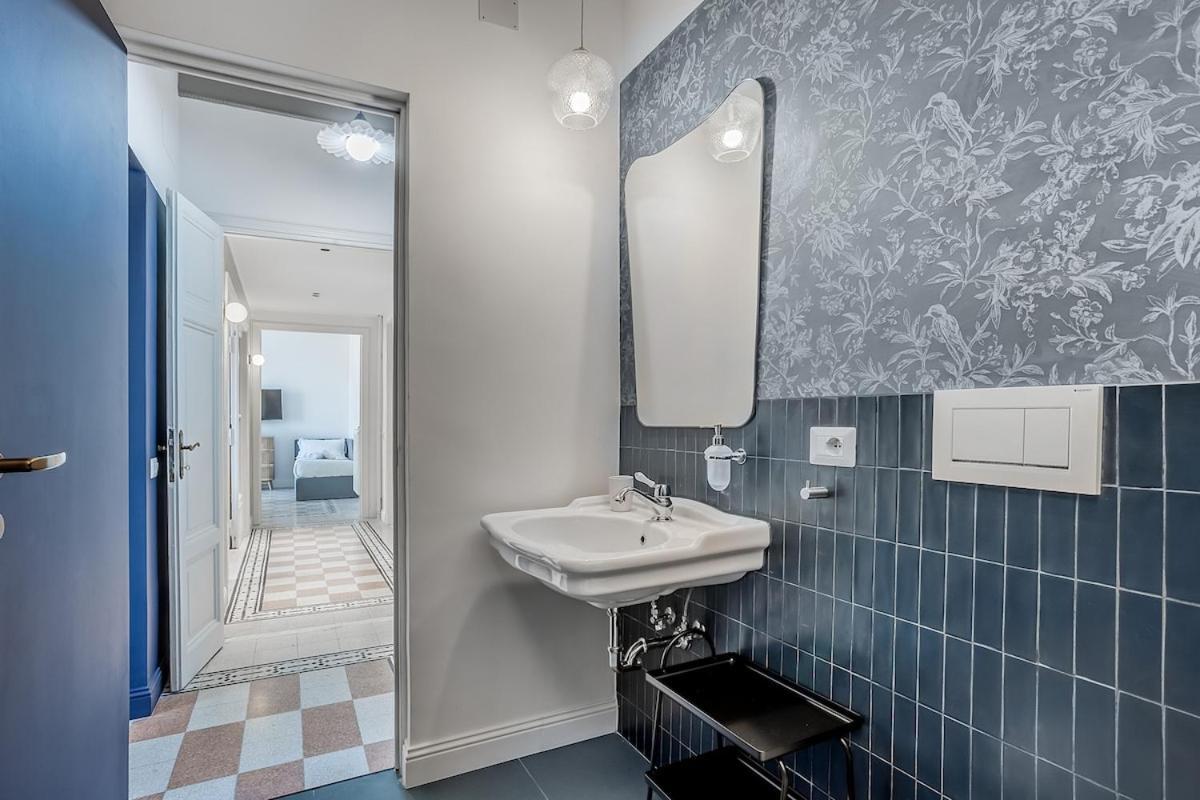 Apartment Flowers - Grande Casa A Montesacro Rom